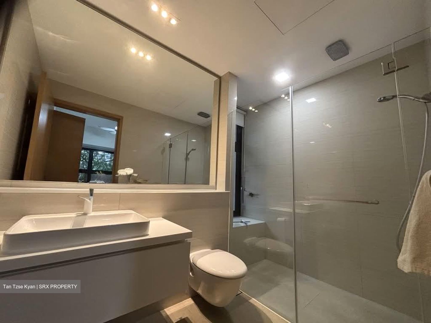 Uber 388 (D16), Condominium #557613151